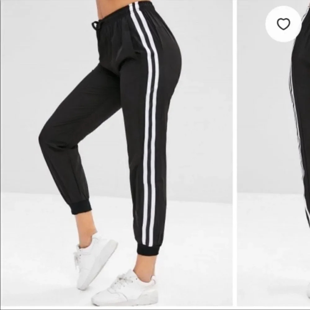 Zafu joggers size S. US 4